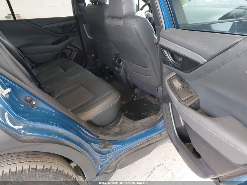 2024 Subaru Outback VIN 4S4BTGUDXR3239892 IAAI salvage auction — FRONT END, Wait Title, sold $8,000 on 2026-10-01 (photo 8)