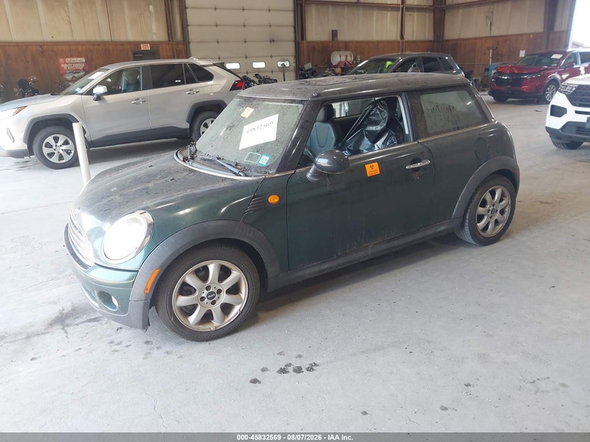 2010 Mini Cooper VIN WMWMF3C50ATZ22080 IAAI salvage auction — NORMAL WEAR, Clear (New York), sold $400 on 2026-08-12 (photo 2)