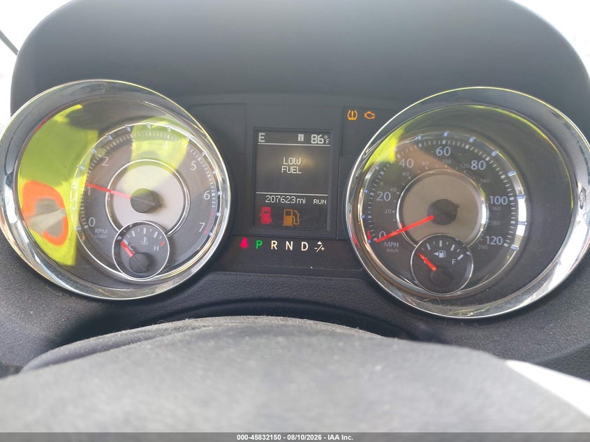 2016 Chrysler Town & country VIN 2C4RC1BG5GR128717 IAAI salvage auction — NORMAL WEAR, Clear (Florida), sold $900 on 2026-09-05 (photo 7)