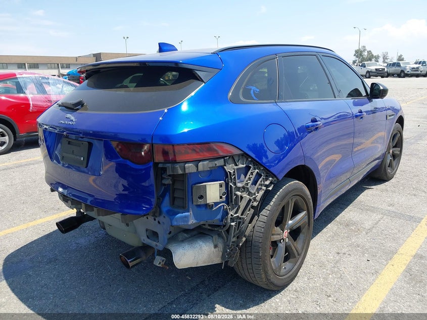 2018 Jaguar F-pace VIN SADCM2FV1JA284660 IAAI salvage auction — REAR END, Wait Title, sold $7,200 on 2026-09-08 (photo 4)