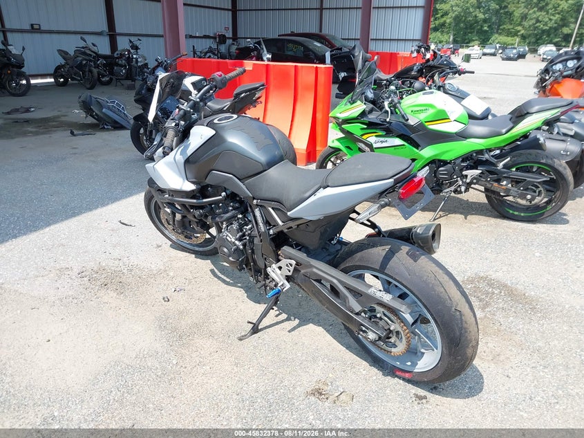 2024 Suzuki Gsx VIN JS1EM11B5R7100318 IAAI salvage auction — ALL OVER, Salvage - Greater Than 75% (Maryland), sold $1,800 on 2026-09-06 (photo 3)