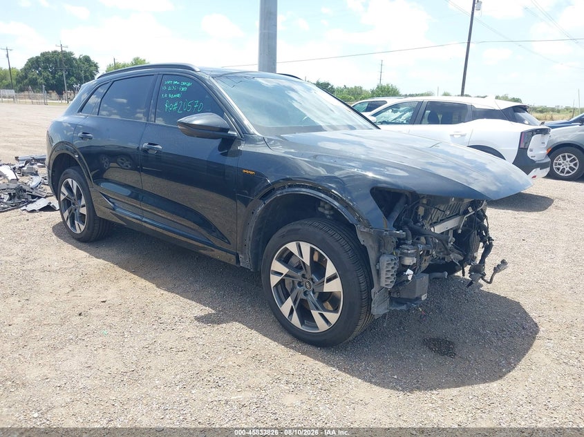 2022 Audi E-tron VIN WA1AAAGE5NB025314 — IAAI salvage auction photo