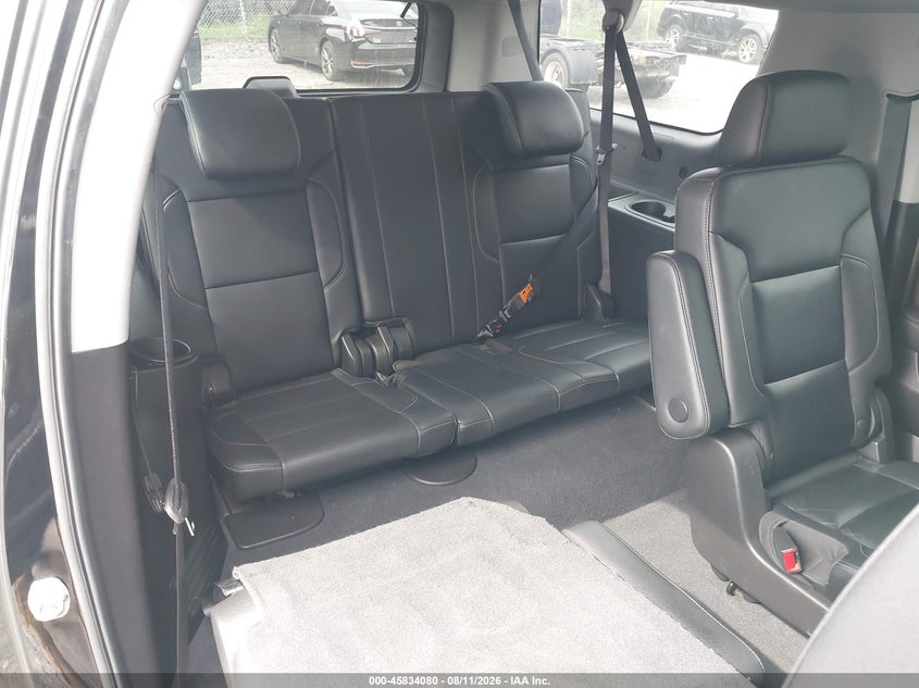 2019 Chevrolet Suburban VIN 1GNSKHKC7KR269451 IAAI salvage auction — FRONT END, Salvage (Pennsylvania), sold $8,000 on 2026-08-28 (photo 8)