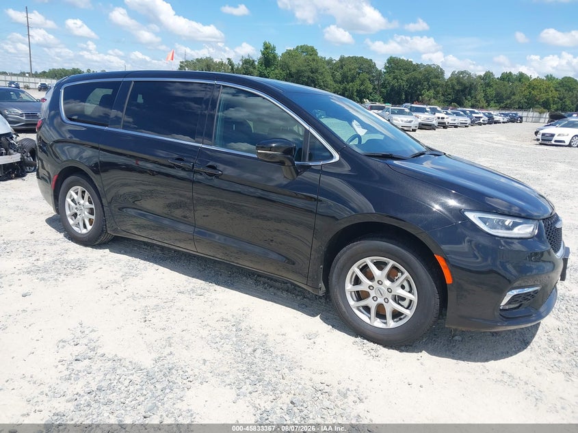 2025 Chrysler Pacifica VIN 2C4RC1BG2SR569715 IAAI salvage auction — LEFT SIDE, Enterprise Vehicles Clear Only (Florida), sold $13,225 on 2026-08-19 (photo 1)