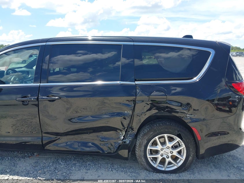 2025 Chrysler Pacifica VIN 2C4RC1BG2SR569715 IAAI salvage auction — LEFT SIDE, Enterprise Vehicles Clear Only (Florida), sold $13,225 on 2026-08-19 (photo 6)