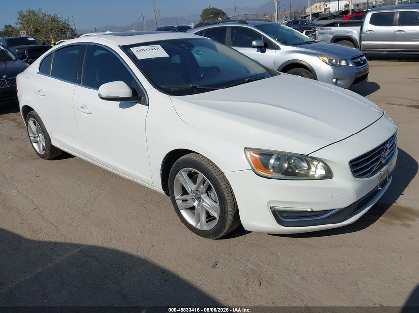 2014 Volvo S60 VIN YV1612FS0E2277443 IAAI salvage auction — NORMAL WEAR, Salvage Title, sold $400 on 2026-08-12 (photo 1)