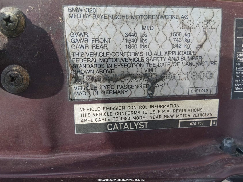 1983 BMW 3 series VIN WBAAG3303D9011800 IAAI salvage auction — UNKNOWN, Clear (Florida), sold $650 on 2026-08-18 (photo 9)