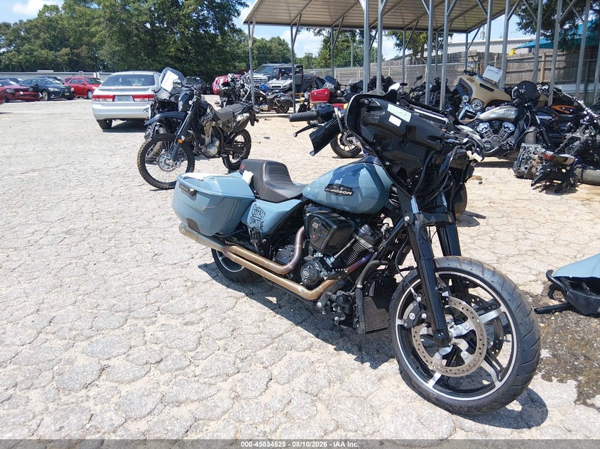 2024 Harley-davidson Street glide VIN 1HD1KB713RB603842 — IAAI salvage auction photo