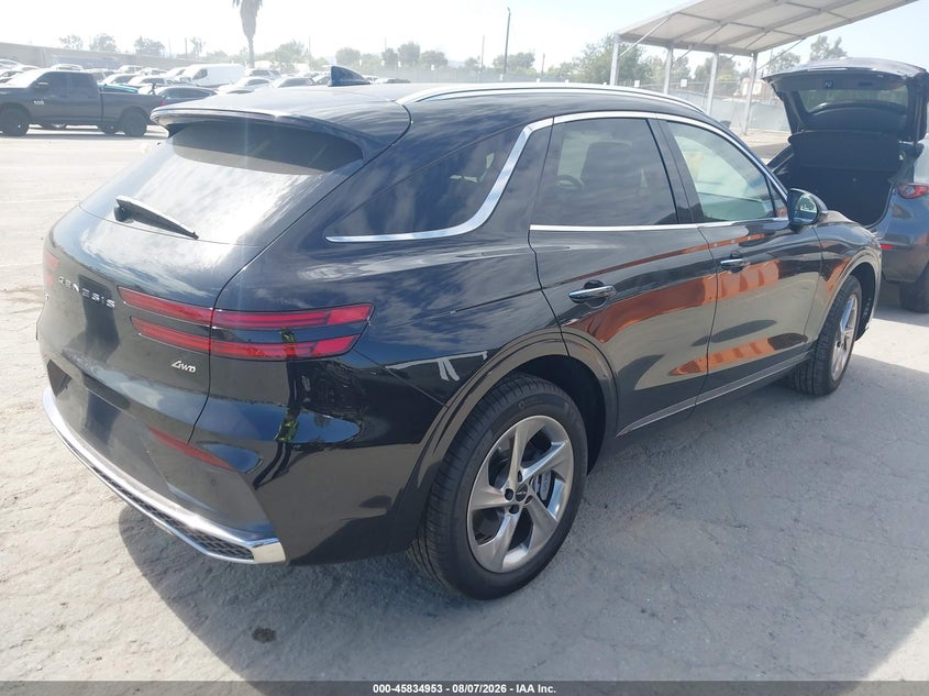 2026 Genesis Gv70 VIN 5NMMADTB2TH061051 IAAI salvage auction — SIDE, Wait Title, sold $15,300 on 2026-09-04 (photo 4)