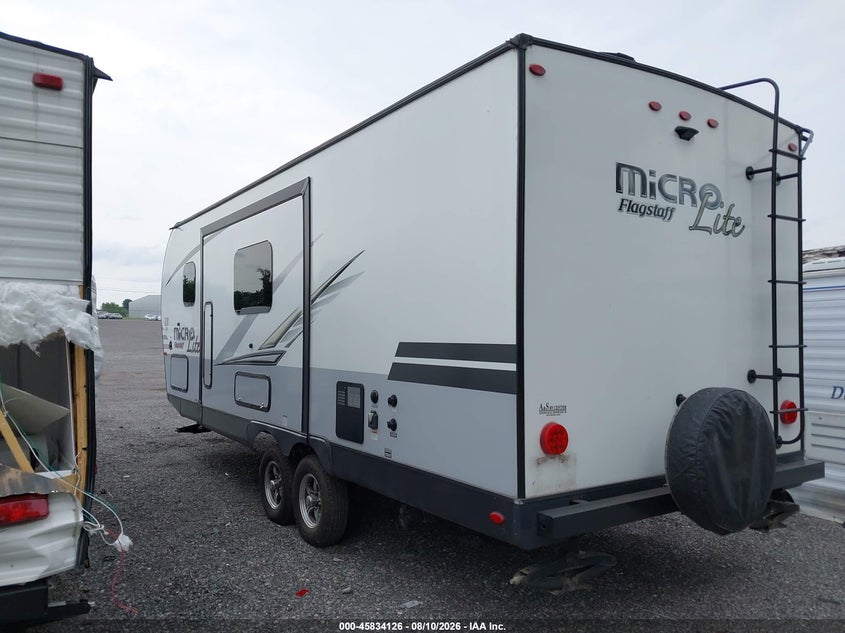 2019 Flagstaff Micro Lite VIN 4X4TFLA2XKD429522 IAAI salvage auction — WATER/FLOOD, Mv-907A (New York), sold $3,000 on 2026-08-26 (photo 3)