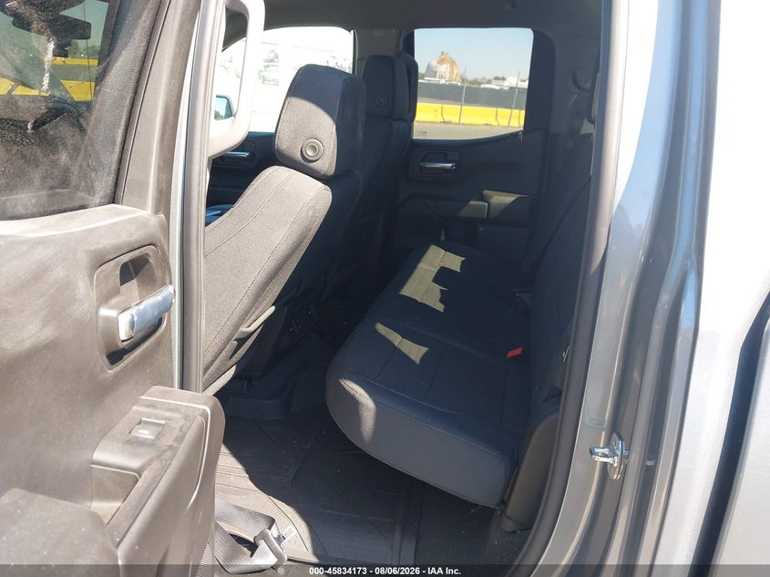 2026 Chevrolet Silverado 1500 VIN 1GCRABEK8TZ173310 IAAI salvage auction — RIGHT FRONT, Salvage Title (California), sold $7,850 on 2026-08-20 (photo 8)