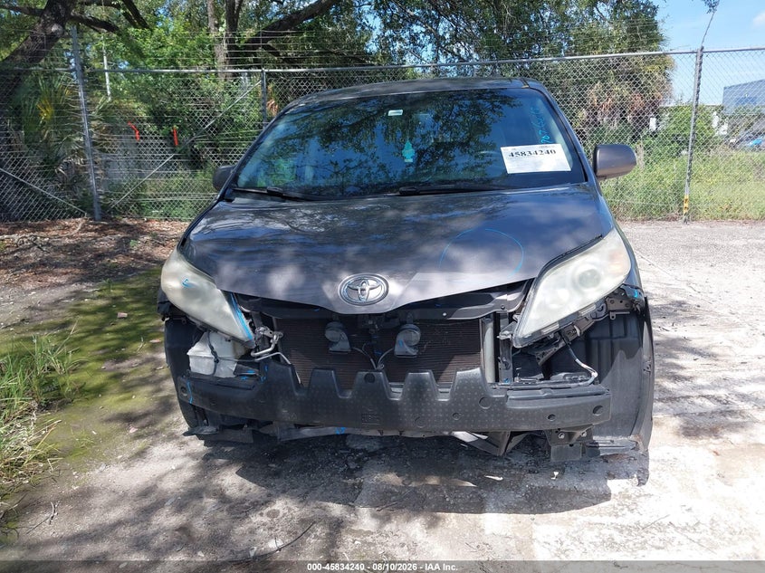 2015 Toyota Sienna VIN 5TDKK3DC8FS640052 IAAI salvage auction — FRONT END, Rebuildable (Florida), sold $2,875 on 2026-08-24 (photo 6)