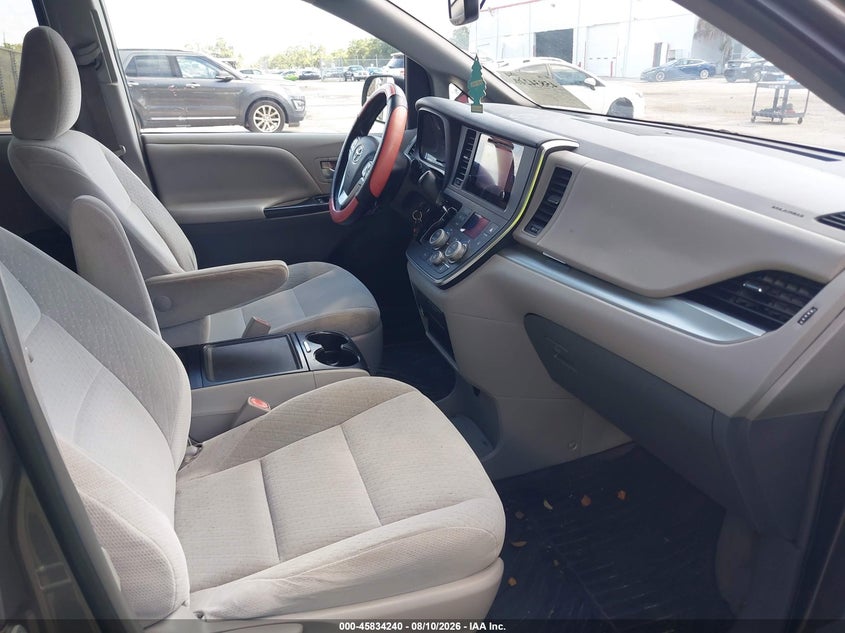 2015 Toyota Sienna VIN 5TDKK3DC8FS640052 IAAI salvage auction — FRONT END, Rebuildable (Florida), sold $2,875 on 2026-08-24 (photo 5)