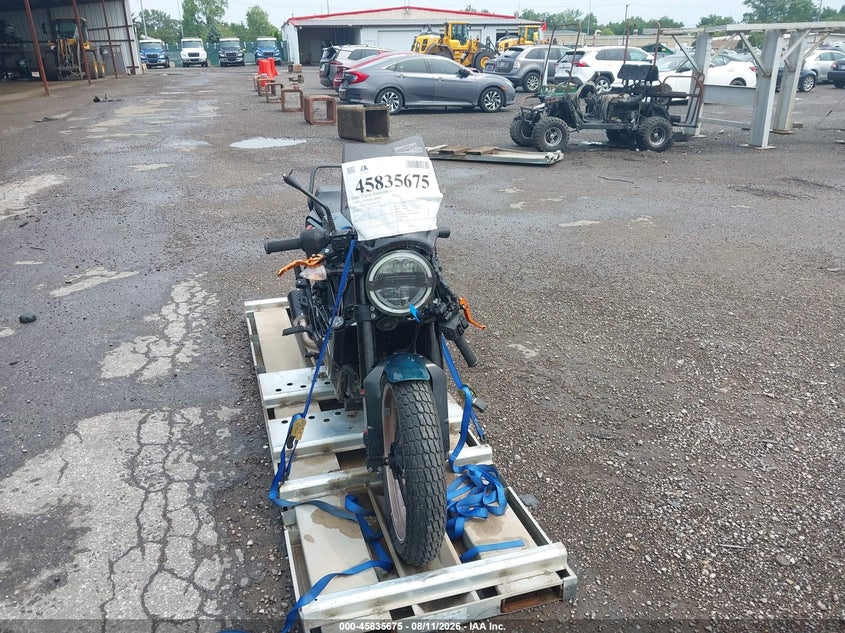 2019 Husqvarna Vitpilen VIN VBKUVJ401KM264356 IAAI salvage auction — FRONT END, Salvage (Ohio), sold $425 on 2026-09-09 (photo 5)