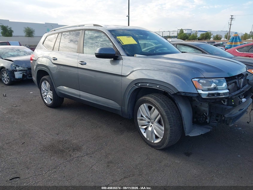 2019 Volkswagen Atlas VIN 1V2UR2CAXKC541564 IAAI salvage auction — LEFT FRONT, Salvage Certificate (California), sold $4,825 on 2026-08-14 (photo 1)