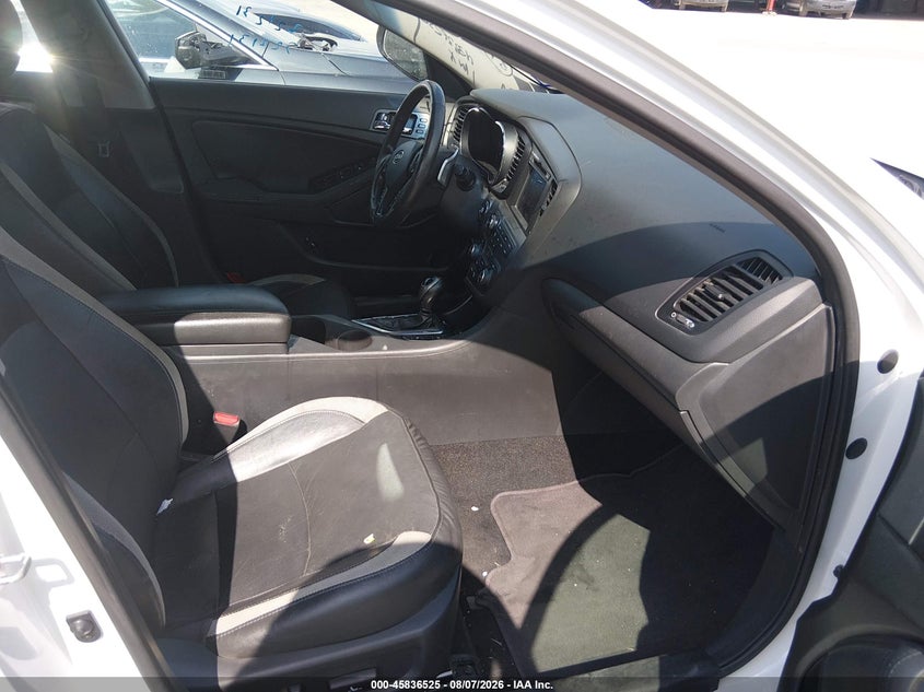 2012 Kia Optima VIN 5XXGR4A68CG013600 IAAI salvage auction — NORMAL WEAR, Original (Texas), sold $1,700 on 2026-08-31 (photo 5)