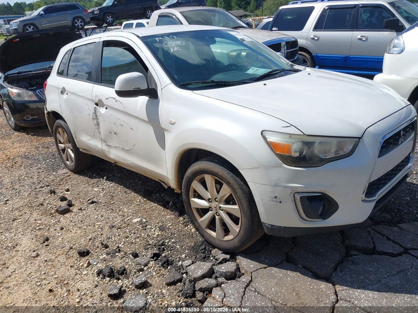 2014 Mitsubishi Outlander VIN 4A4AP3AU3EE032737 IAAI salvage auction — NORMAL WEAR, Repossession Paperwork (South Carolina), sold $450 on 2026-09-07 (photo 1)