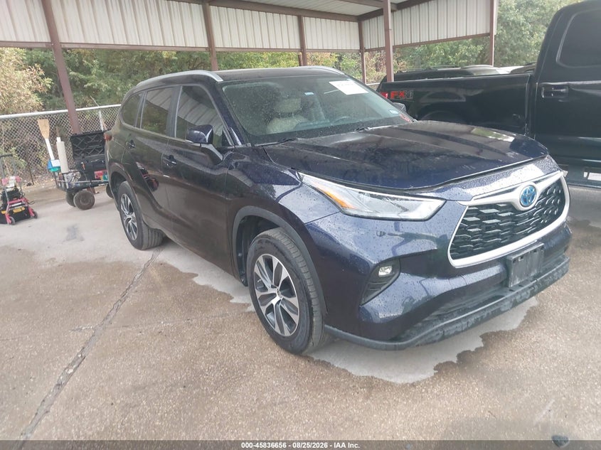 2023 Toyota Highlander hybrid VIN 5TDKARAH1PS021476 — IAAI salvage auction photo
