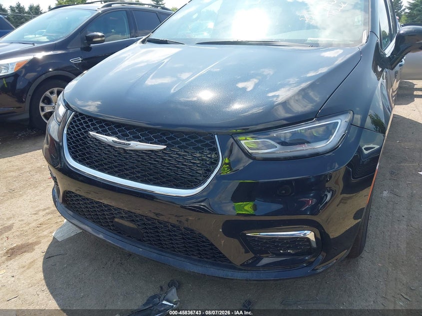 2026 Chrysler Pacifica VIN 2C4RC1BG9TR160709 IAAI salvage auction — UNDERCARRIAGE, Salvage Title, sold $21,050 on 2026-08-20 (photo 6)
