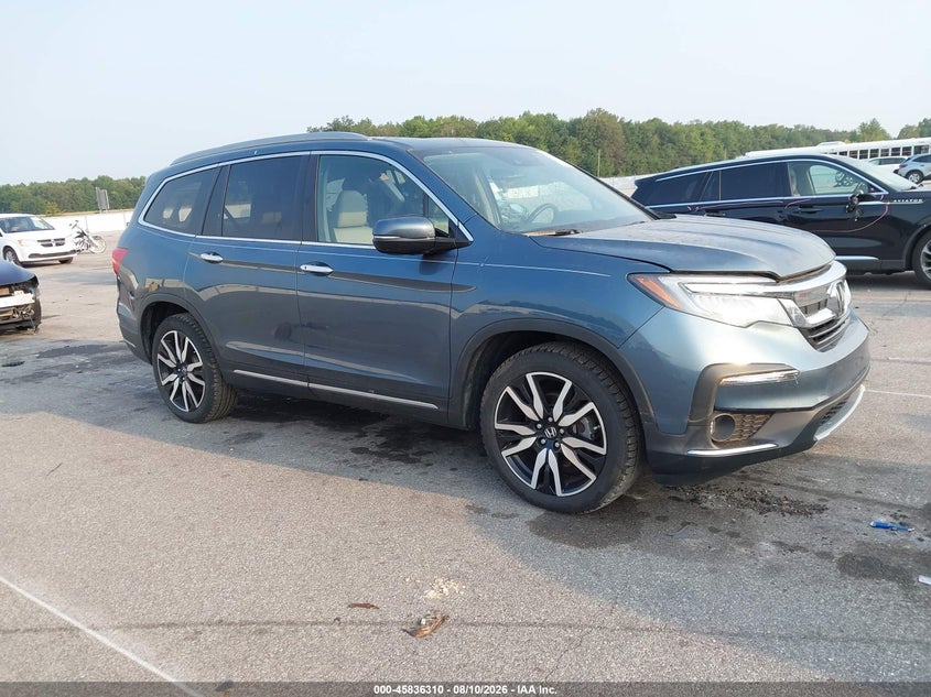 2022 Honda Pilot VIN 5FNYF6H69NB011245 IAAI salvage auction — REAR END, Salvage Title, sold $9,950 on 2026-10-08 (photo 1)