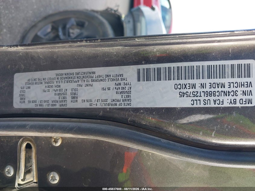 2020 Jeep Compass VIN 3C4NJCBB6LT257545 IAAI salvage auction — RIGHT FRONT, Wait Title, sold $1,950 on 2026-09-18 (photo 9)
