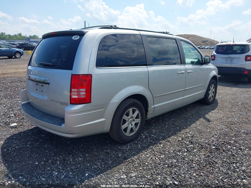 2010 Chrysler Town & country VIN 2A4RR5D13AR138064 IAAI salvage auction — NORMAL WEAR, Clear (New York), sold $775 on 2026-08-23 (photo 4)