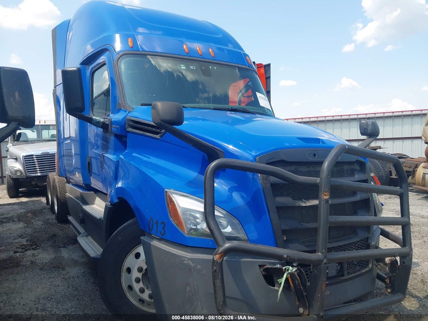 2020 Freightliner New cascadia 126 VIN 3AKJHHDV8LSKY4995 — IAAI salvage auction photo