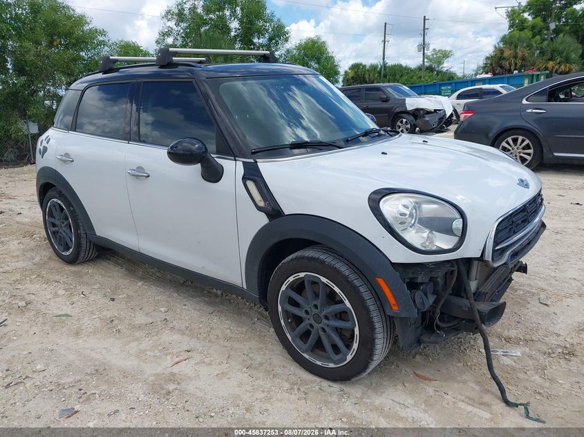 2015 Mini Countryman VIN WMWZC3C54FWP53119 IAAI salvage auction — NORMAL WEAR, Clear (Florida), sold $1,650 on 2026-08-18 (photo 1)