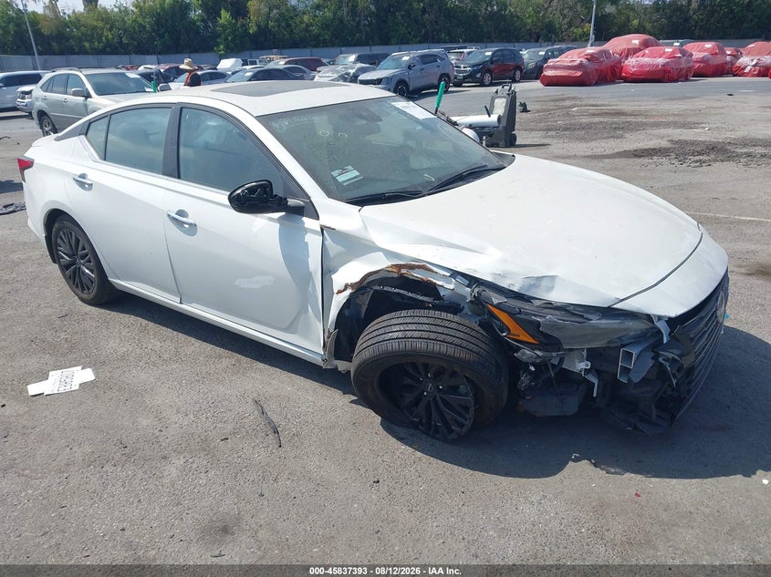 2025 Nissan Altima VIN 1N4BL4DV2SN386302 — IAAI salvage auction photo