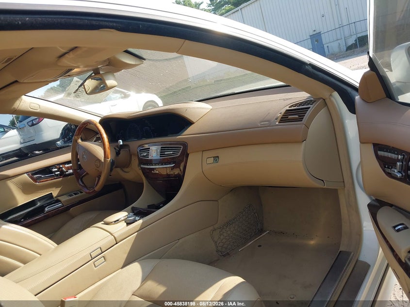 2010 Mercedes-benz Cl-class VIN WDDEJ8GB8AA024976 IAAI salvage auction — LEFT SIDE, Clear (Massachusetts), sold $2,750 on 2026-08-18 (photo 5)