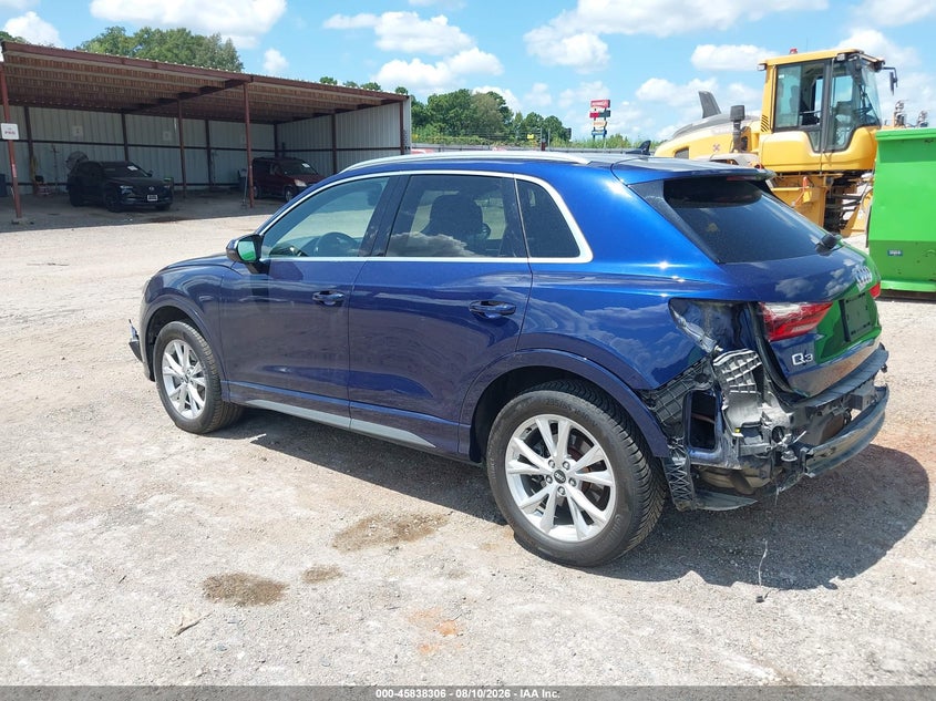 2021 Audi Q3 VIN WA1EECF33M1129225 IAAI salvage auction — REAR END, Salvage (Louisiana), sold $7,500 on 2026-09-05 (photo 3)