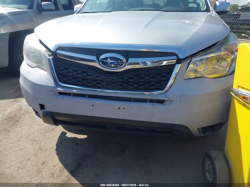 2014 Subaru Forester VIN JF2SJAEC9EH403712 IAAI salvage auction — NORMAL WEAR, Salvage Title, sold $2,050 on 2026-09-11 (photo 6)