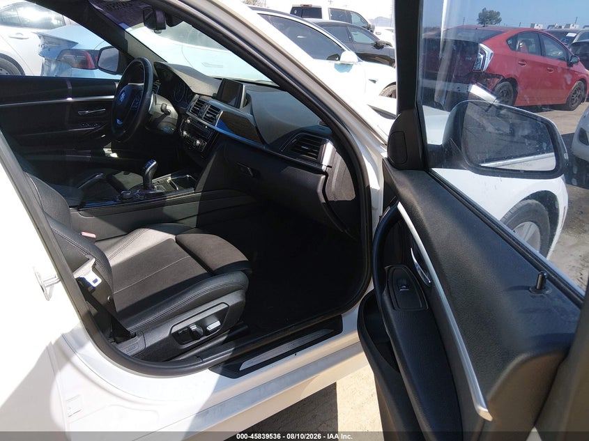 2017 BMW 3er VIN WBA8B9C54HK676134 IAAI salvage auction — REPOSSESSION, Clear - Dealer Only (California), sold $4,250 on 2026-08-19 (photo 5)