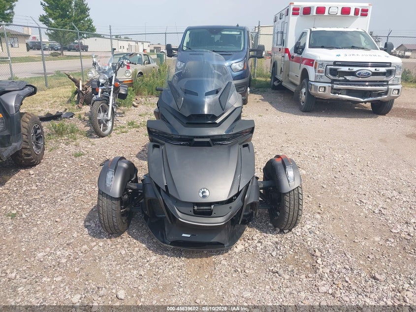 2025 Can-am/ brp Spyder VIN 2BXNBDD26SV001737 IAAI salvage auction — ALL OVER, Salvage Title, sold $13,000 on 2026-09-29 (photo 5)