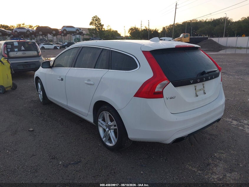 2015 Volvo V60 VIN YV140MEB5F1213574 IAAI salvage auction — NORMAL WEAR, Clear (Florida), sold $650 on 2026-08-18 (photo 3)