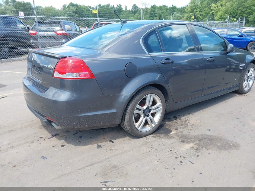 2009 Pontiac G8 VIN 6G2ER57739L156077 IAAI salvage auction — NORMAL WEAR, Clear (Connecticut), sold $5,000 on 2026-09-02 (photo 4)