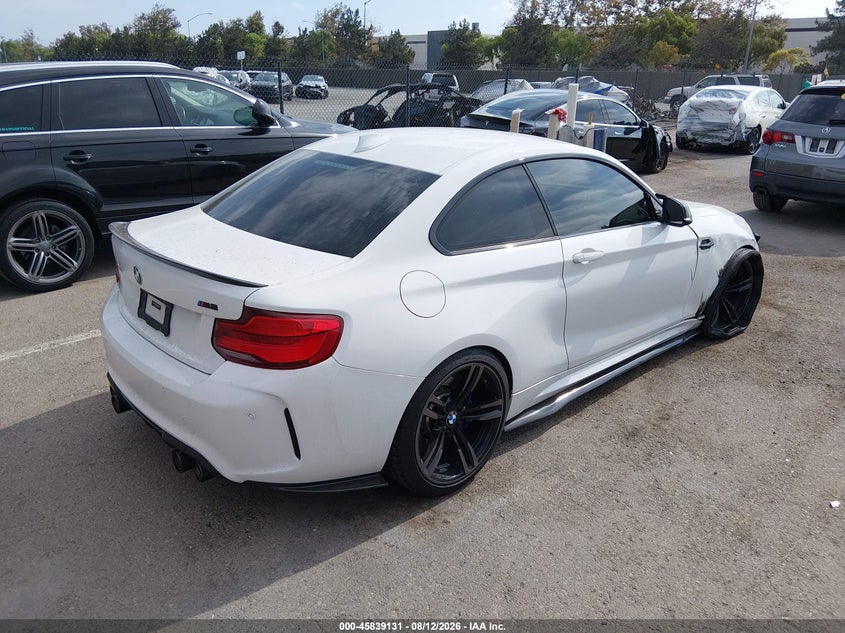 2018 BMW M2 VIN WBS1J5C55JVD36085 IAAI salvage auction — SIDE, Wait Title, sold $20,000 on 2026-08-22 (photo 4)