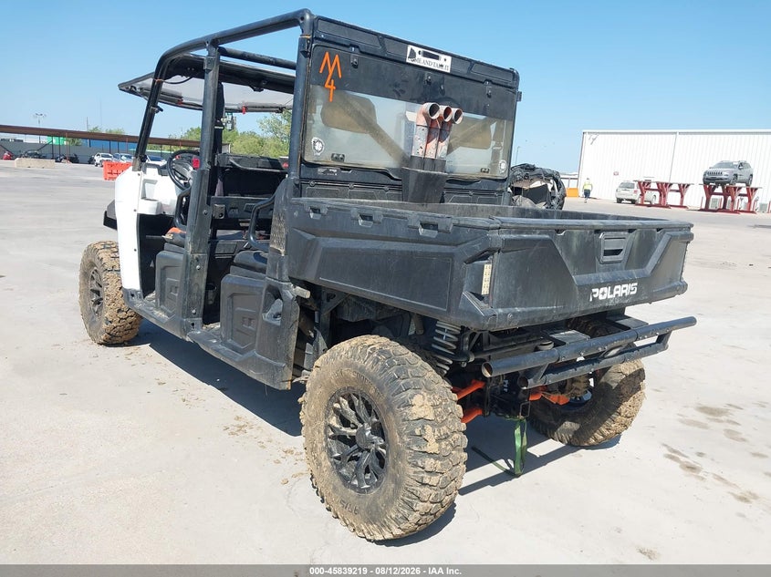 2015 Polaris Ranger VIN 3NSRUE875FG880240 IAAI salvage auction — ROLLOVER, Wait Title, sold $2,975 on 2026-09-10 (photo 4)
