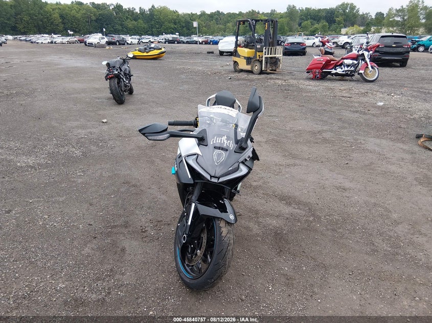 2026 Cf moto 675ss VIN LCEPEVLP5T6001152 IAAI salvage auction — ROLLOVER, Salvage (Ohio), sold $1,700 on 2026-09-15 (photo 5)