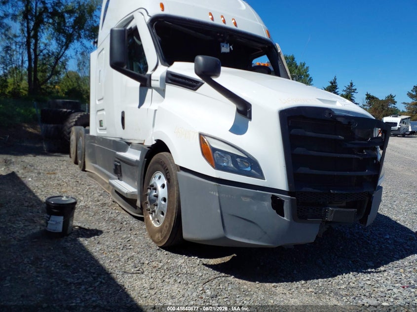2022 Freightliner New cascadia 126 VIN 3AKJHHDR0NSND1413 — IAAI salvage auction photo