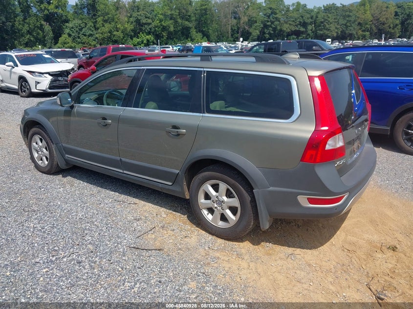 2010 Volvo Xc70 VIN YV4960BZ9A1085219 IAAI salvage auction — NORMAL WEAR, Clear (Virginia), sold $475 on 2026-08-18 (photo 3)