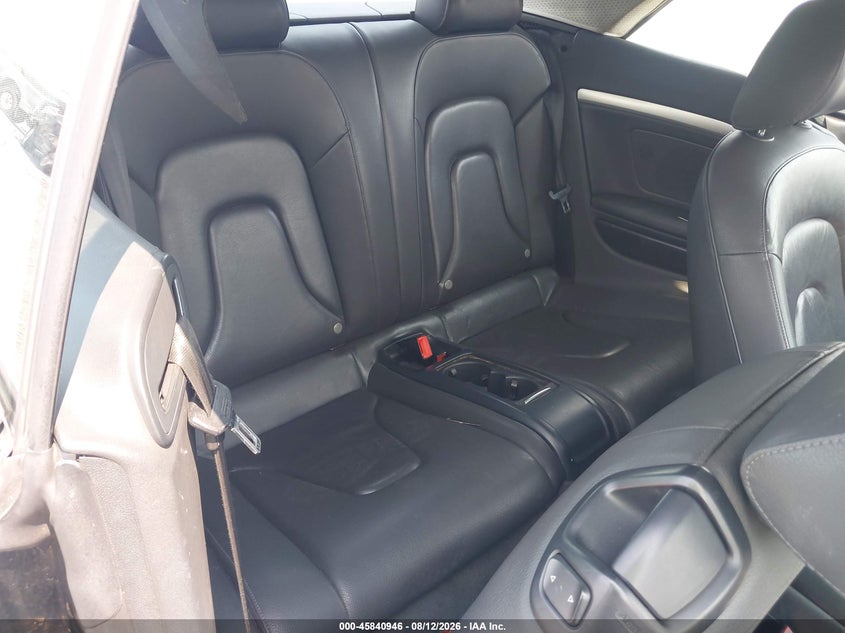 2014 Audi A5 VIN WAUCFAFH2EN007294 IAAI salvage auction — NORMAL WEAR, Clear (Delaware), sold $725 on 2026-08-23 (photo 8)