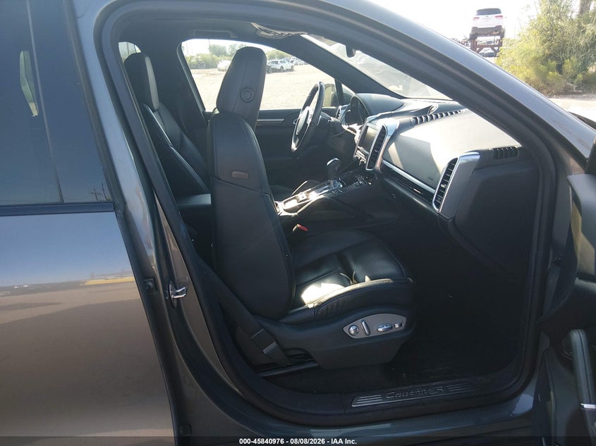 2014 Porsche Cayenne VIN WP1AB2A20ELA56423 IAAI salvage auction — FRONT END, Wait Title, sold $5,700 on 2026-08-27 (photo 5)