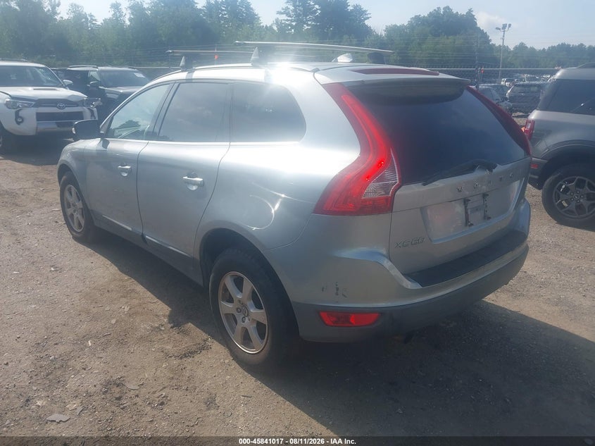 2011 Volvo Xc60 VIN YV4940DZ7B2189108 IAAI salvage auction — NORMAL WEAR, Clear (Massachusetts), sold $425 on 2026-08-14 (photo 3)