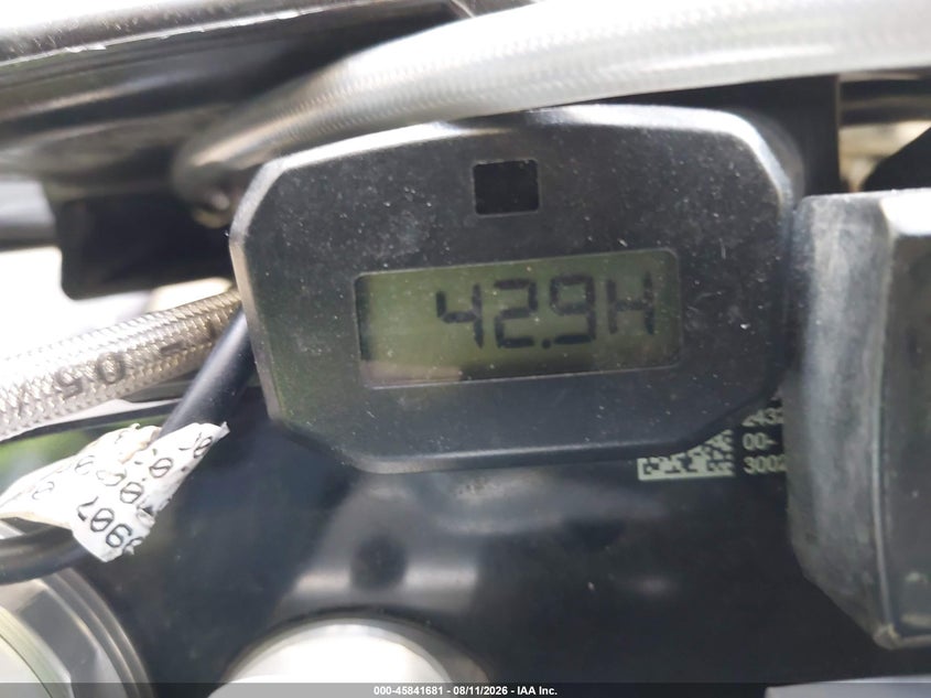 2025 Husqvarna Fx VIN VBKUCP438SM236461 IAAI salvage auction — ALL OVER, Salvage (Utah), sold $2,850 on 2026-09-16 (photo 7)
