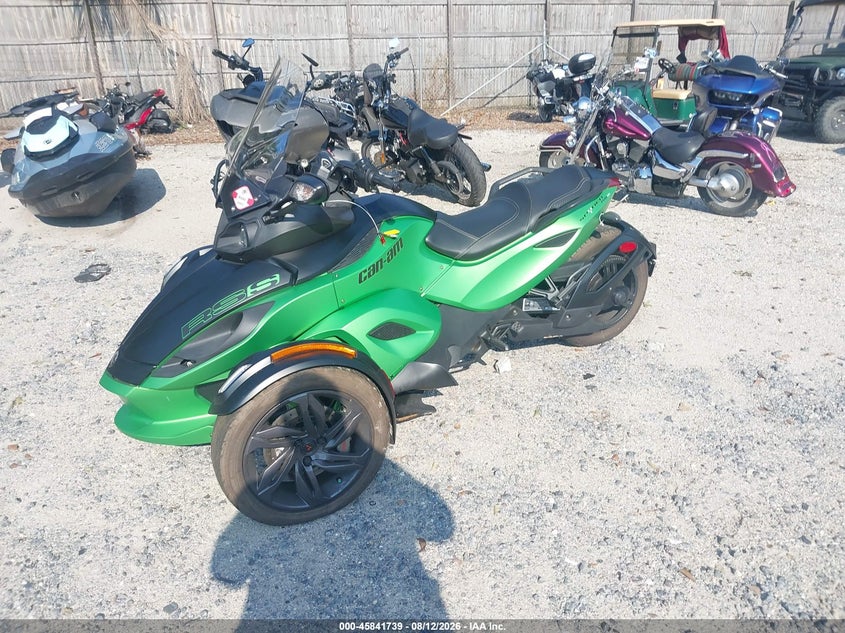 2013 Can-am/ brp Spyder VIN 2BXNABC15DV000209 IAAI salvage auction — NORMAL WEAR, Clear (South Carolina), sold $900 on 2026-09-08 (photo 2)