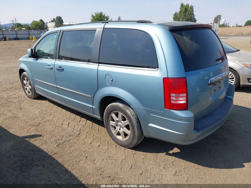 2010 Chrysler Town & country VIN 2A4RR5D18AR458206 IAAI salvage auction — RIGHT REAR, Clear (Washington), sold $25 on 2026-09-27 (photo 3)