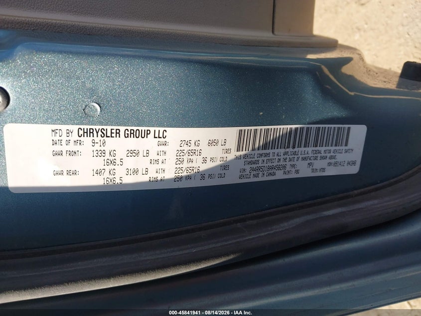 2010 Chrysler Town & country VIN 2A4RR5D18AR458206 IAAI salvage auction — RIGHT REAR, Clear (Washington), sold $25 on 2026-09-27 (photo 9)