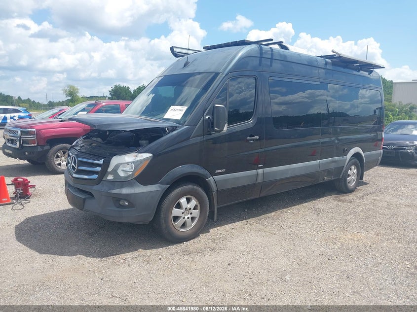 2015 Mercedes-benz Sprinter VIN WDZPE8DC9FP140695 IAAI salvage auction — NORMAL WEAR, Clear (Florida), sold $2,800 on 2026-08-19 (photo 2)