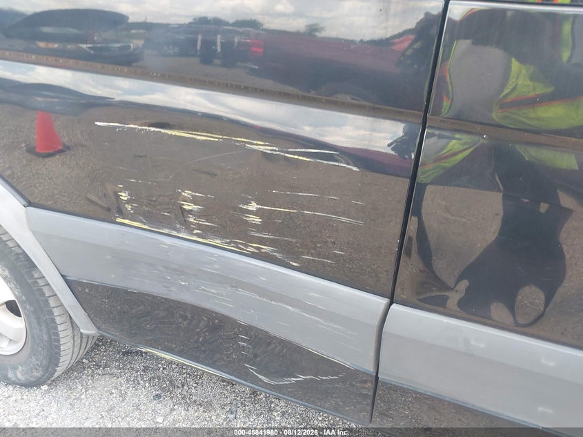 2015 Mercedes-benz Sprinter VIN WDZPE8DC9FP140695 IAAI salvage auction — NORMAL WEAR, Clear (Florida), sold $2,800 on 2026-08-19 (photo 6)